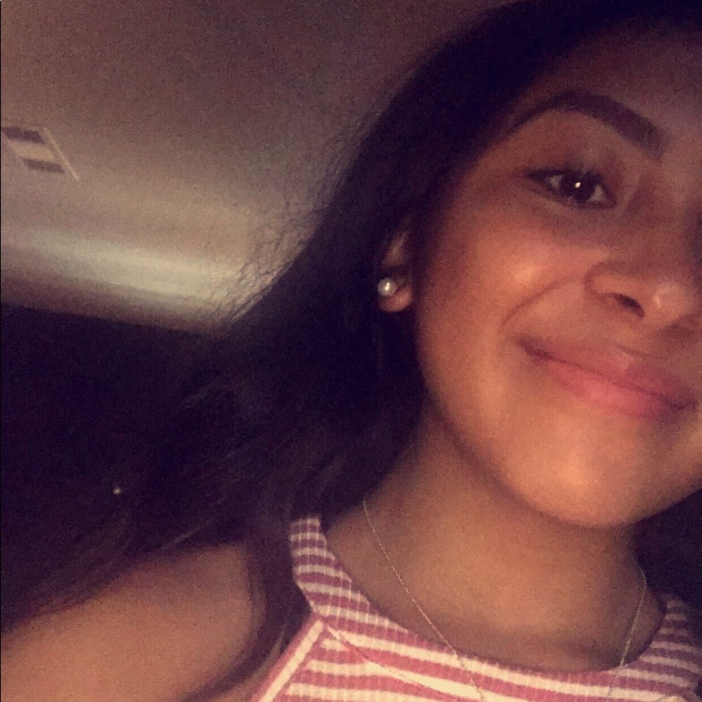 Meet your Posher, Marisol